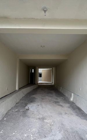 Casa para alugar com 357m², 7 quartos e 8 vagas Casa para alugar com 357m², 7 quartos e 8 vagasGaragem 2