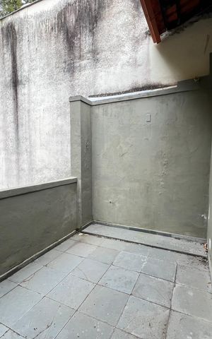 Casa para alugar com 357m², 7 quartos e 8 vagas Casa para alugar com 357m², 7 quartos e 8 vagasVaranda da suíte