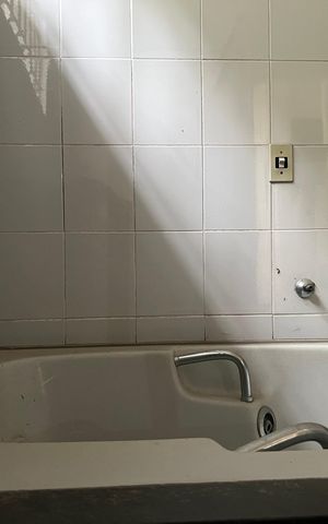 Casa para alugar com 357m², 7 quartos e 8 vagas Casa para alugar com 357m², 7 quartos e 8 vagasBanheiro da suíte