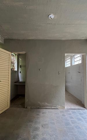 Casa para alugar com 357m², 7 quartos e 8 vagas Casa para alugar com 357m², 7 quartos e 8 vagasÁrea de Serviço 2