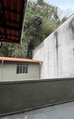 Casa para alugar com 357m², 7 quartos e 8 vagas Casa para alugar com 357m², 7 quartos e 8 vagasVaranda da suíte
