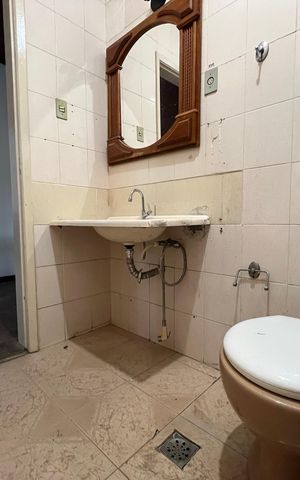 Casa para alugar com 357m², 7 quartos e 8 vagas Casa para alugar com 357m², 7 quartos e 8 vagasBanheiro social