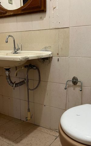 Casa para alugar com 357m², 7 quartos e 8 vagas Casa para alugar com 357m², 7 quartos e 8 vagasBanheiro social