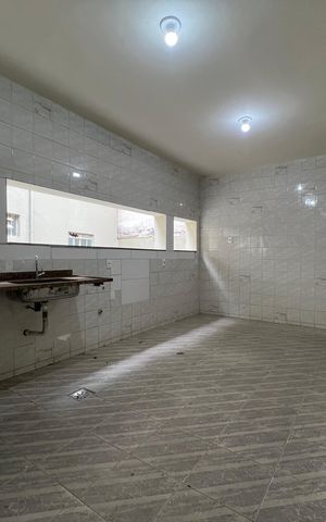 Casa para alugar com 357m², 7 quartos e 8 vagas Casa para alugar com 357m², 7 quartos e 8 vagasCozinha