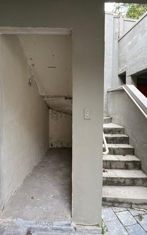 Casa para alugar com 357m², 7 quartos e 8 vagas Casa para alugar com 357m², 7 quartos e 8 vagasÁrea externa