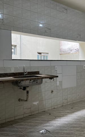 Casa para alugar com 357m², 7 quartos e 8 vagas Casa para alugar com 357m², 7 quartos e 8 vagasCozinha
