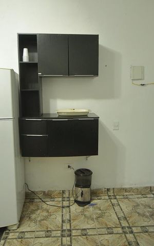 Casa para alugar com 70m², 1 quarto e 1 vagaSala/Cozinha 