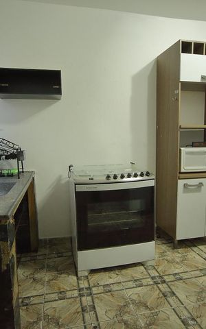 Casa para alugar com 70m², 1 quarto e 1 vagaSala/Cozinha 