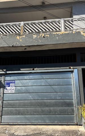 Casa para alugar com 70m², 1 quarto e 1 vagaFachada
