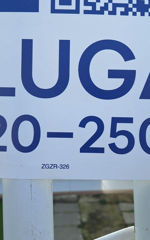 Casa para alugar com 130m², 3 quartos e 2 vagas Casa para alugar com 130m², 3 quartos e 2 vagasplaca