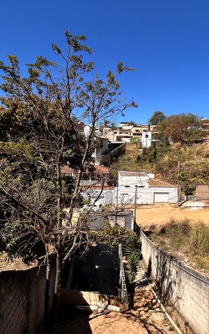 Casa à venda com 200m², 2 quartos e 4 vagas