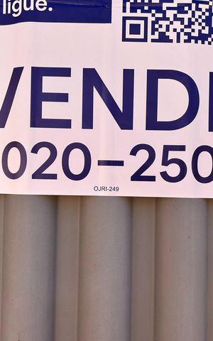 Casa à venda com 200m², 2 quartos e 4 vagas