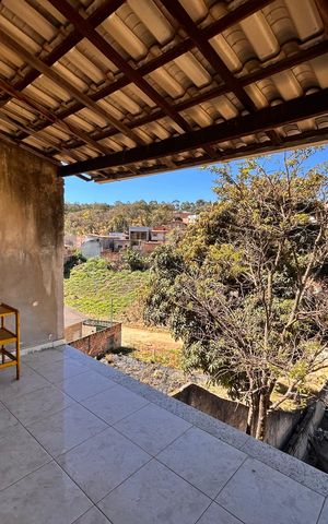 Casa à venda com 200m², 2 quartos e 4 vagas