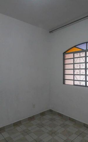 Casa para alugar com 50m², 1 quarto e sem vaga Casa para alugar com 50m², 1 quarto e sem vagaSala