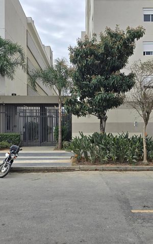 Apartamento para alugar com 62m², 2 quartos e 1 vaga Apartamento para alugar com 62m², 2 quartos e 1 vagaFachada
