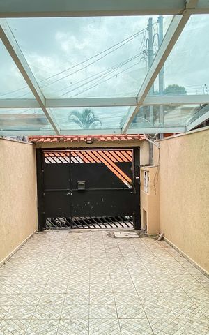 Casa para alugar com 85m², 2 quartos e 2 vagas