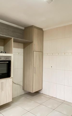 Casa para alugar com 85m², 2 quartos e 2 vagas