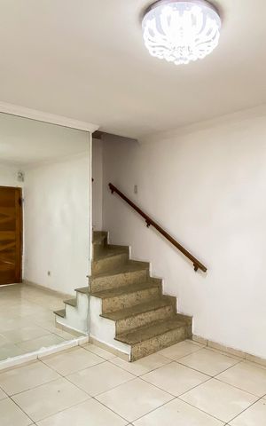 Casa para alugar com 85m², 2 quartos e 2 vagas