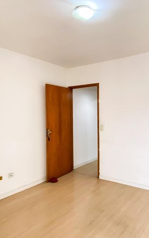Casa para alugar com 85m², 2 quartos e 2 vagas