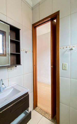 Casa para alugar com 85m², 2 quartos e 2 vagas