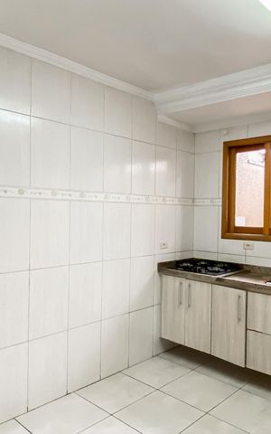 Casa para alugar com 85m², 2 quartos e 2 vagas