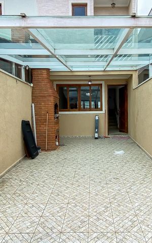 Casa para alugar com 85m², 2 quartos e 2 vagas