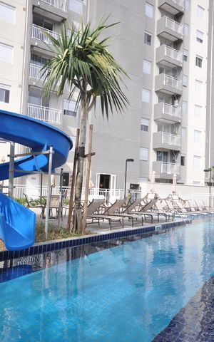 Apartamento à venda com 37m², 2 quartos e sem vagaÁrea comum - Piscina