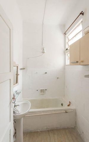 Apartamento para alugar com 58m², 2 quartos e sem vagaBanheiro