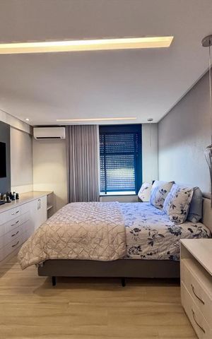 Apartamento à venda com 156m², 4 quartos e 4 vagasSuíte 
