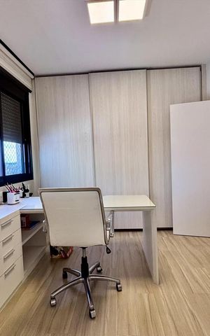 Apartamento à venda com 156m², 4 quartos e 4 vagasSuíte 2