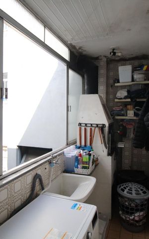 Apartamento à venda com 60m², 2 quartos e 1 vagaÁrea de Serviço