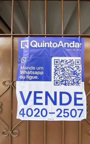 Casa à venda com 116m², 2 quartos e 2 vagas Casa à venda com 116m², 2 quartos e 2 vagasFachada - Placa