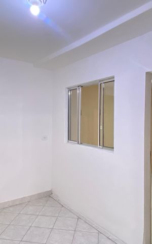 Casa à venda com 116m², 2 quartos e 2 vagas Casa à venda com 116m², 2 quartos e 2 vagasCorredor do Quarto - Cozinha