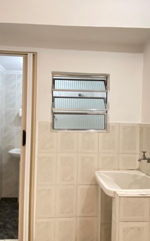 Casa à venda com 116m², 2 quartos e 2 vagas Casa à venda com 116m², 2 quartos e 2 vagasÁrea de Serviço