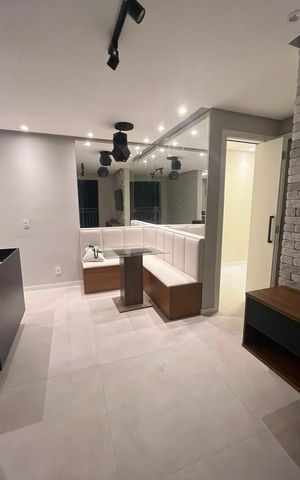 Apartamento à venda com 40m², 2 quartos e 1 vaga Apartamento à venda com 40m², 2 quartos e 1 vagaSala