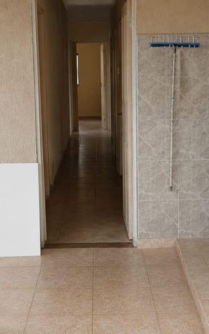 Casa para alugar com 143m², 4 quartos e 1 vaga Casa para alugar com 143m², 4 quartos e 1 vagaÁrea de serviço