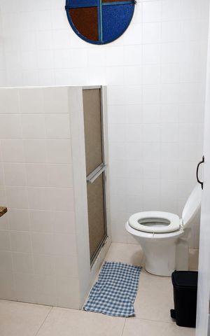 Casa para alugar com 143m², 4 quartos e 1 vaga Casa para alugar com 143m², 4 quartos e 1 vagaBanheiro