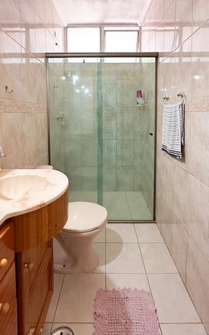 Apartamento à venda com 65m², 2 quartos e 1 vaga Apartamento à venda com 65m², 2 quartos e 1 vagaBanheiro Social