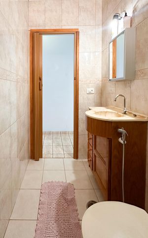 Apartamento à venda com 65m², 2 quartos e 1 vaga Apartamento à venda com 65m², 2 quartos e 1 vagaBanheiro Social