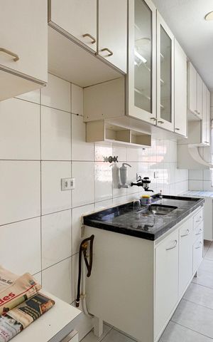 Apartamento à venda com 65m², 2 quartos e 1 vaga Apartamento à venda com 65m², 2 quartos e 1 vagaCozinha