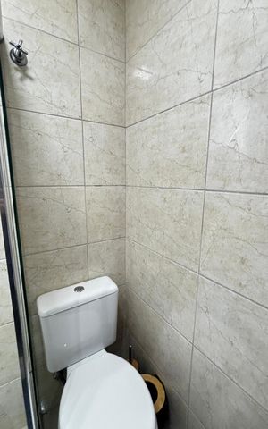 Apartamento à venda com 120m², 2 quartos e 2 vagas Apartamento à venda com 120m², 2 quartos e 2 vagasBanheiro