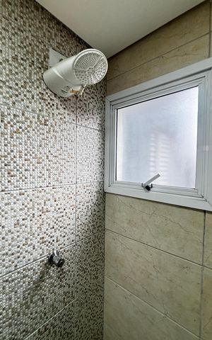 Apartamento à venda com 120m², 2 quartos e 2 vagas Apartamento à venda com 120m², 2 quartos e 2 vagasBanheiro