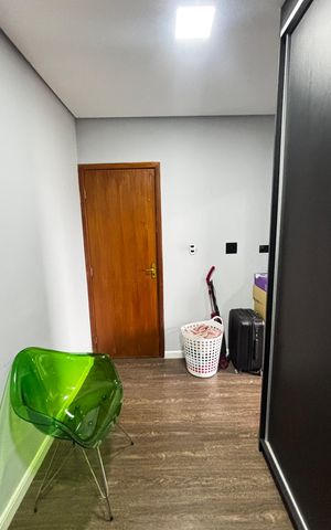 Apartamento à venda com 120m², 2 quartos e 2 vagas Apartamento à venda com 120m², 2 quartos e 2 vagasQuarto