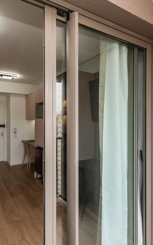 Studio para alugar com 27m², 1 quarto e sem vaga Studio para alugar com 27m², 1 quarto e sem vagaVaranda