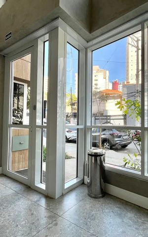 Studio para alugar com 32m², 1 quarto e sem vaga Studio para alugar com 32m², 1 quarto e sem vagaHall de entrada