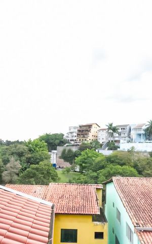 Casa à venda com 361m², 3 quartos e 4 vagas Casa à venda com 361m², 3 quartos e 4 vagasVista da Varanda da Sala de Jantar