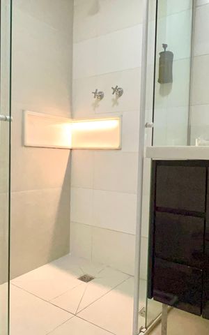Studio à venda com 32m², 1 quarto e 1 vaga Studio à venda com 32m², 1 quarto e 1 vagaBanheiro