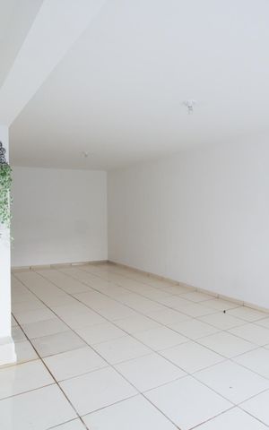 Casa à venda com 148m², 3 quartos e 2 vagas Casa à venda com 148m², 3 quartos e 2 vagasGaragem