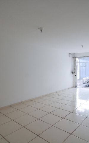 Casa à venda com 148m², 3 quartos e 2 vagas Casa à venda com 148m², 3 quartos e 2 vagasGaragem