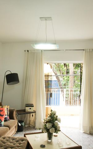 Casa à venda com 148m², 3 quartos e 2 vagas Casa à venda com 148m², 3 quartos e 2 vagasSala
